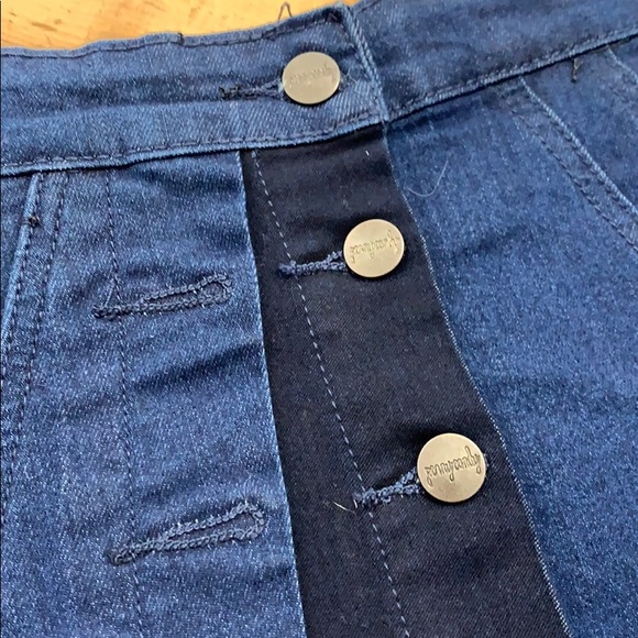 Girls denim skirt - Picture 2 of 8